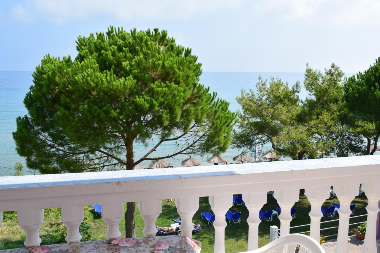 Red Sun Apartments Амуди Екстериор снимка